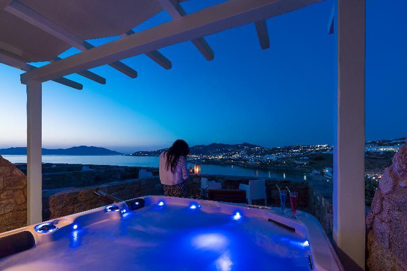 Hotel Cape Mykonos 3*