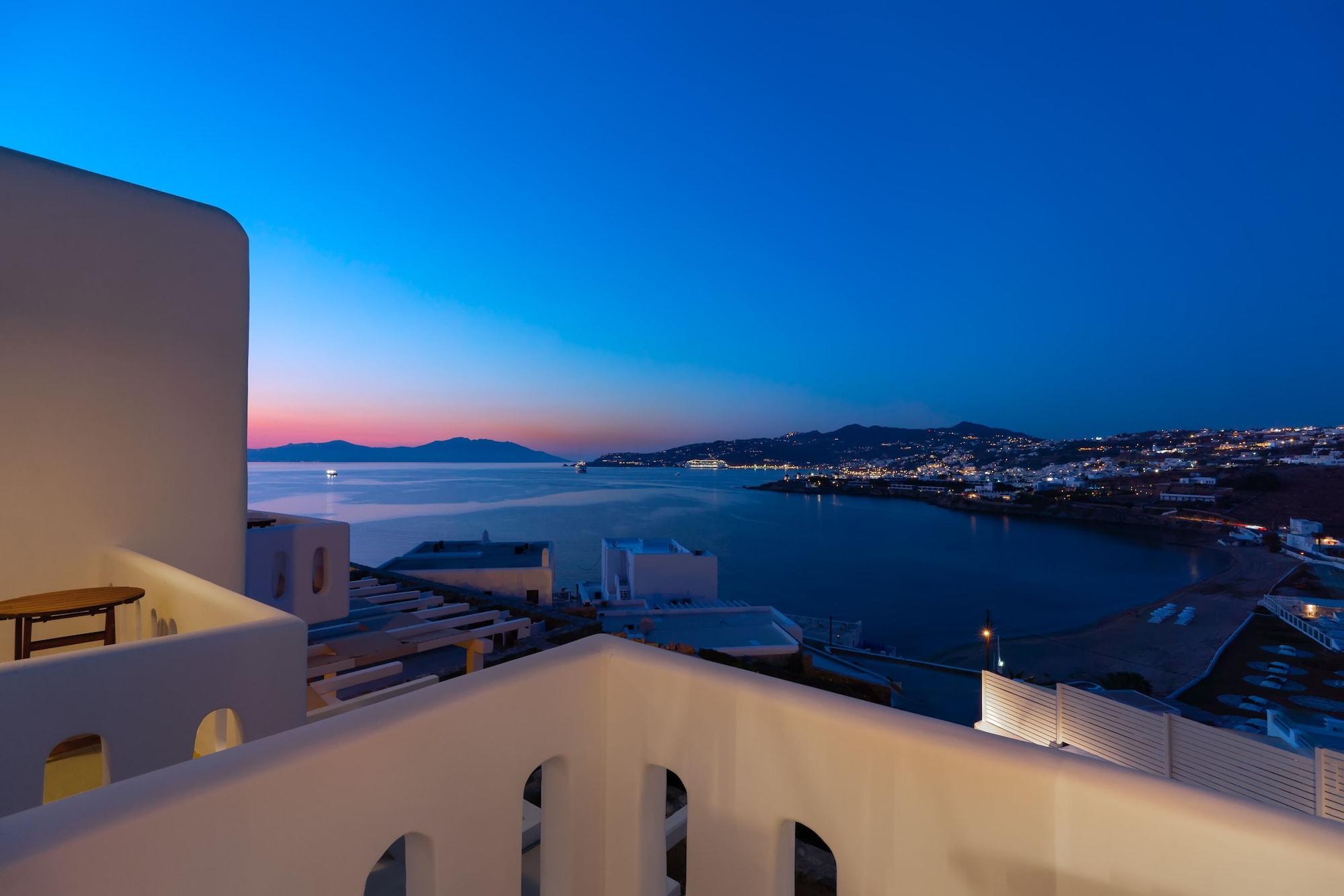 Cape Mykonos Hotel