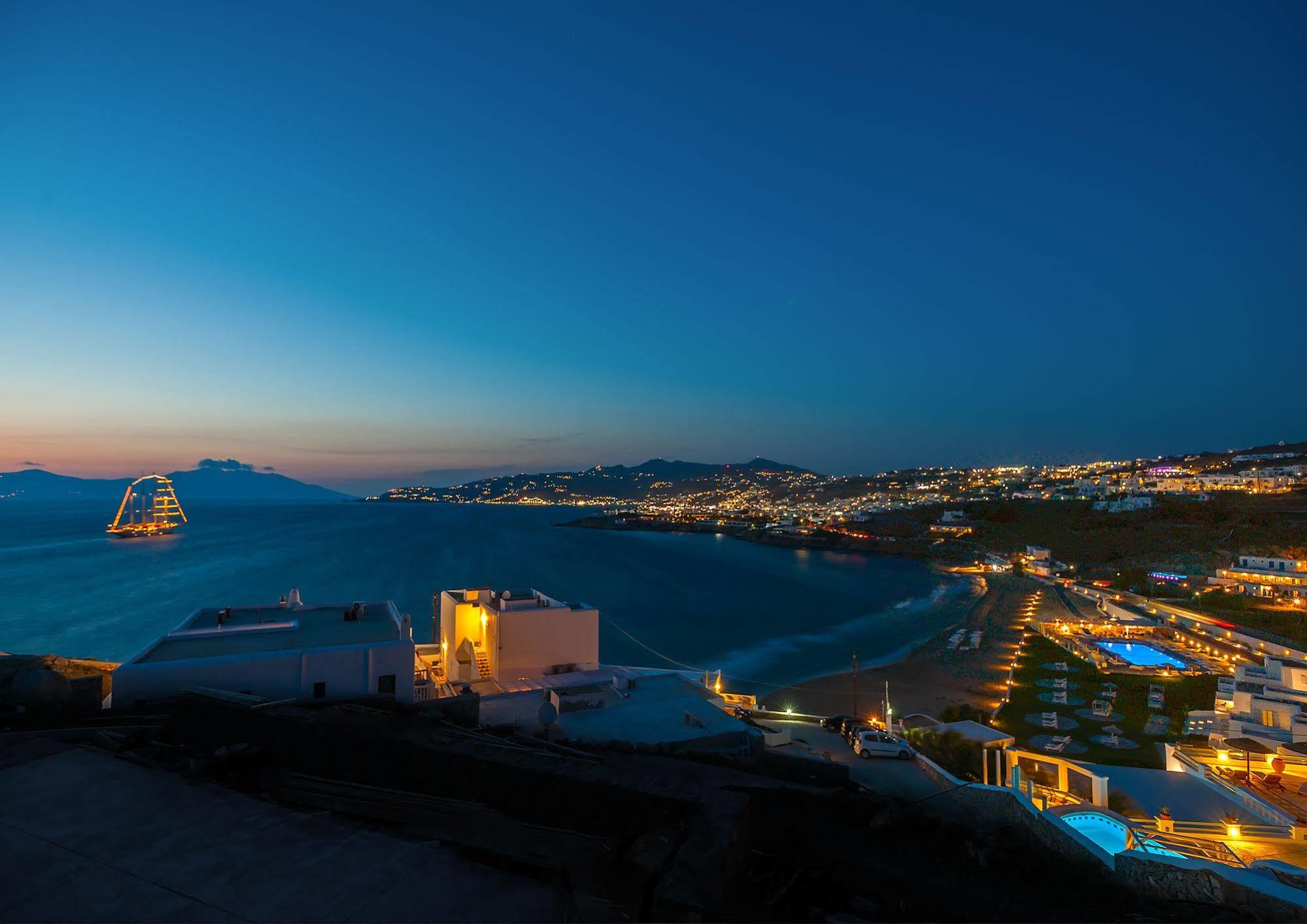 Cape Mykonos Hotel