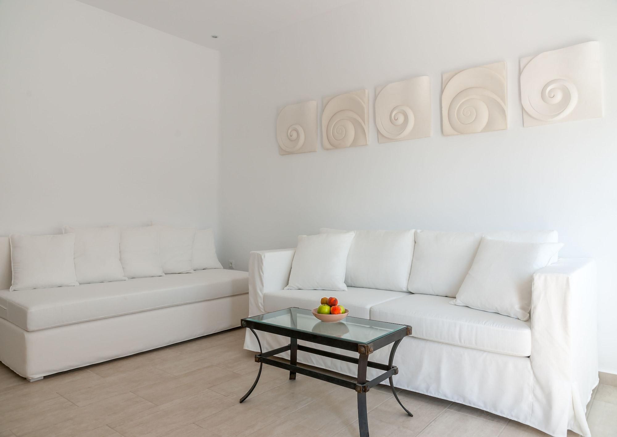 Cape Mykonos Hotel 3*