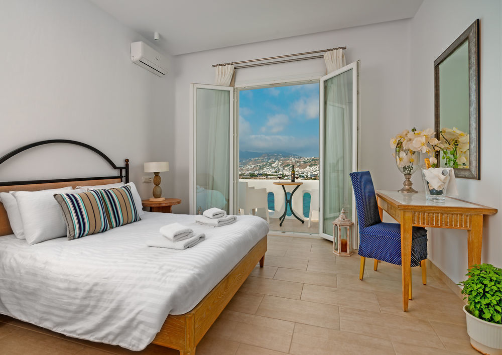 Cape Mykonos 3*